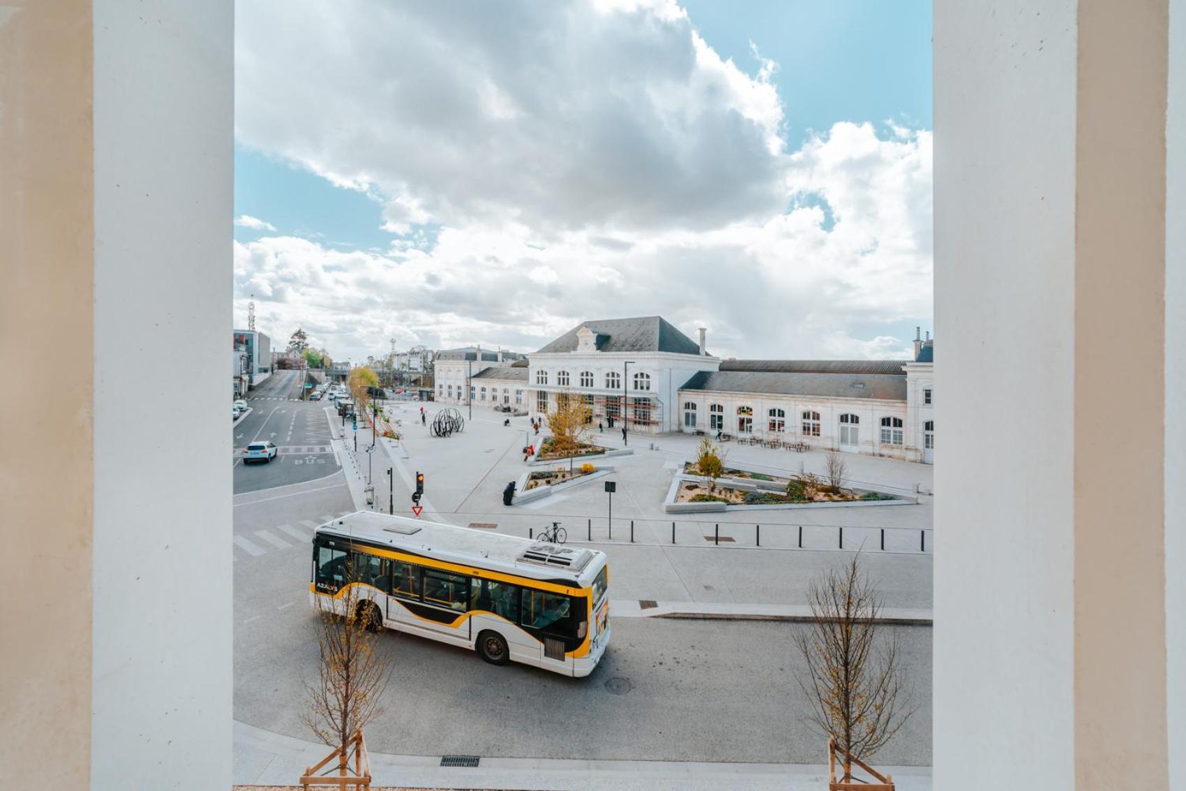 Beelodge Hotel Blois Centre Exterior photo