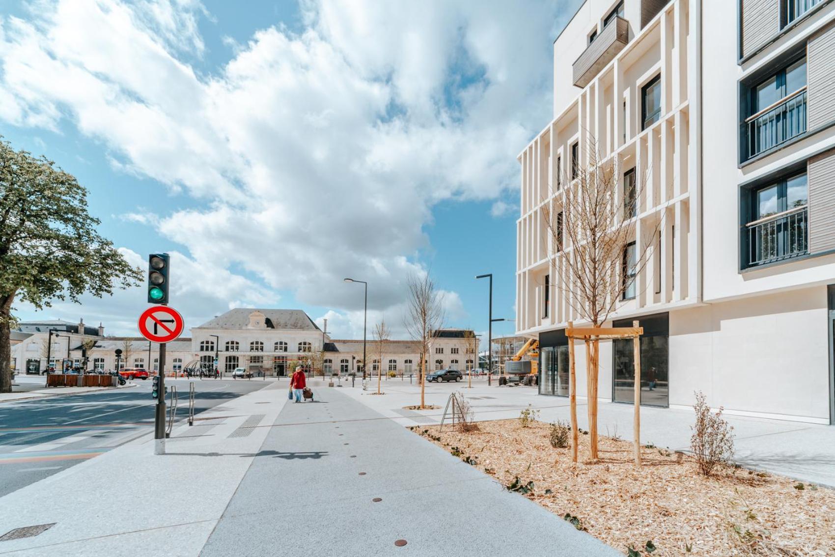 Beelodge Hotel Blois Centre Exterior photo