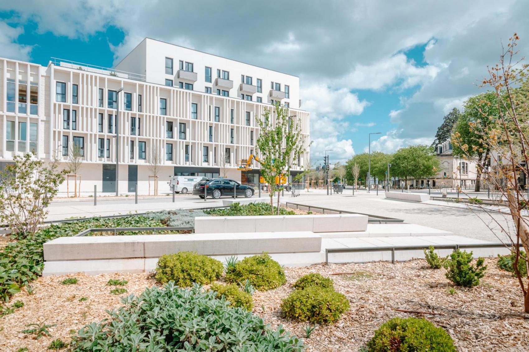 Beelodge Hotel Blois Centre Exterior photo